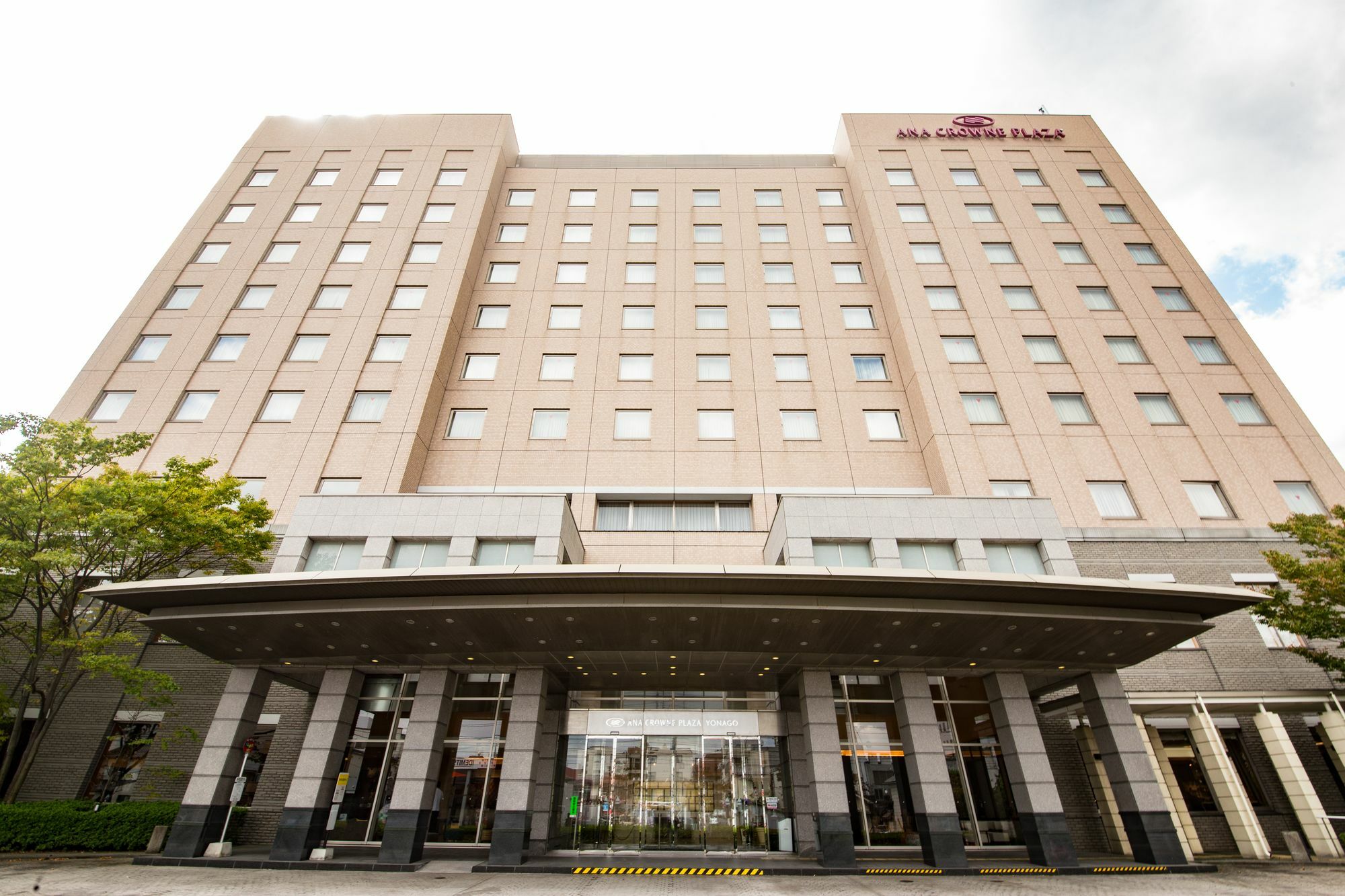 Hotel Ana Crowne Plaza Yonago By Ihg Exterior foto